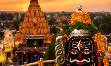 Mahakaleshwar jyotirlinga: महाकालेश्वर के दर्शन मात्र से दूर होती है तमाम व्याधियां,इस मंदिर के रहस्यों को जान कर हैरान हो जाएंगे आप 