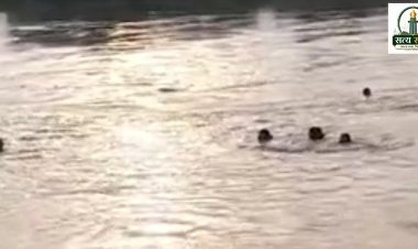 दरभंगा में बड़ा नाव हादसा: नदी में डूबी 13 लोगों से भरी नाव; 10 को बचाया गया, 3 महिलाएं लापता