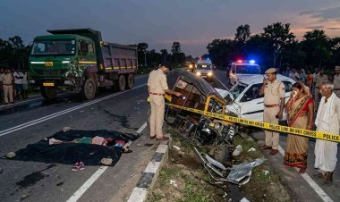 दिल दहला देने वाला हादसा: बारात से लौट रहे एक ही परिवार के तीन चिराग बुझे, गांव में पसरा मातम