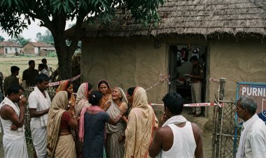 पूर्णिया में संदिग्ध परिस्थितियों में बुजुर्ग दंपति के शव फंदे से लटके मिले, बेटी ने भाई पर लगाया हत्या का आरोप