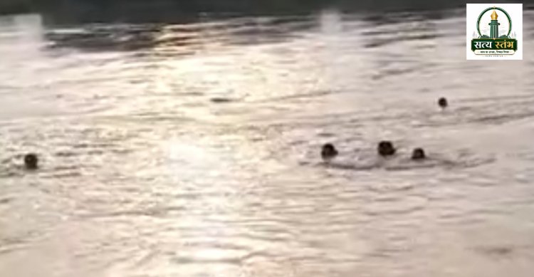 दरभंगा में बड़ा नाव हादसा: नदी में डूबी 13 लोगों से भरी नाव; 10 को बचाया गया, 3 महिलाएं लापता