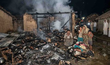 बेटी की शादी के अरमान और जीवनभर की पूंजी राख: जलालगढ़ में देर रात लगी आग में मजदूर का सब कुछ स्वाहा