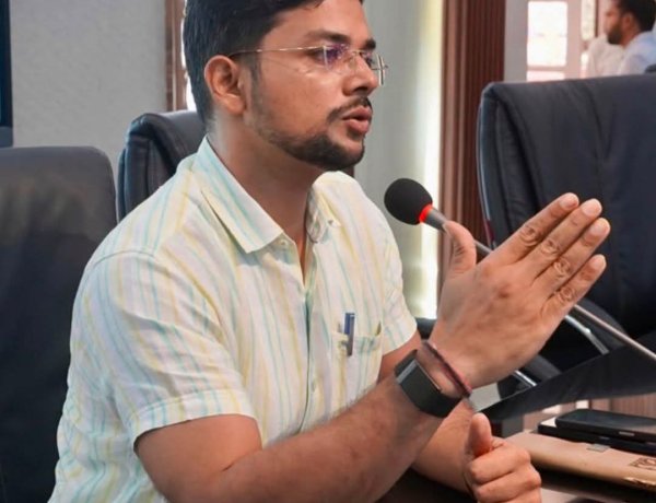 लोक शिकायत निवारण में चमका पूर्णिया: रैंकिंग में हासिल किया पूरे बिहार में तीसरा स्थान