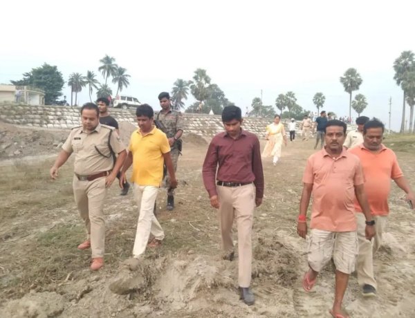पूर्णिया: कसबा के महावीर चौक पर रावण दहन स्थल का SDM ने लिया जायजा, सुरक्षा और भीड़ प्रबंधन के कड़े निर्देश