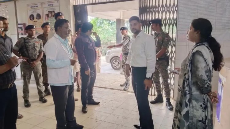 पूर्णिया में DM अंशुल कुमार का बड़ा एक्शन: धमदाहा अनुमंडल अस्पताल में औचक निरीक्षण, अव्यवस्था पर जताई कड़ी नाराजगी